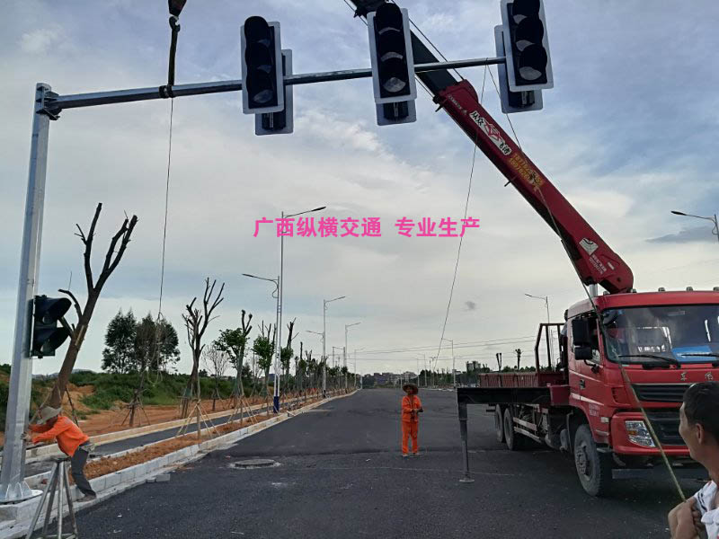 交通信號(hào)燈